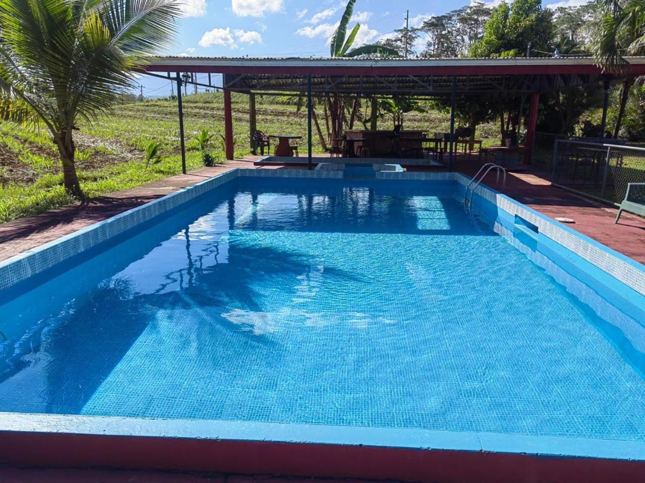 Cabinas El Botecito Muelle Ngoại thất bức ảnh